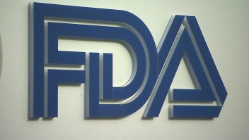 La FDA analiza nuevo medicamento para el Alzheimer