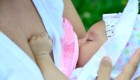 CDC: amamantar con covid-19 no supone riesgo para bebés