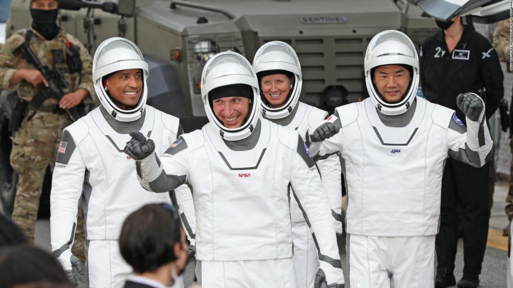 The Crew Dragon ha llegado a la Estación Espacial Internacional
