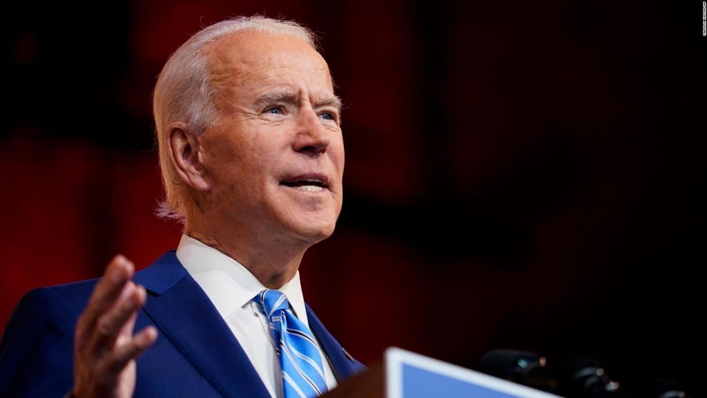 Biden exhorta a los estadounidenses a tomar precauciones en Acción de Gracias