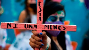 704 feminicidios en México en 2020