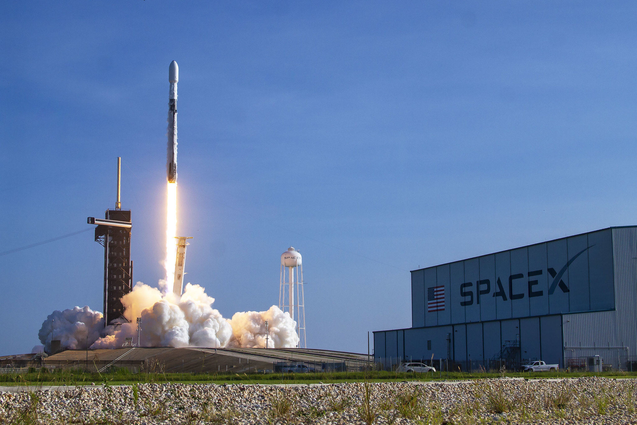 Mira en vivo el lanzamiento de la nave de SpaceX a la Estación Espacial