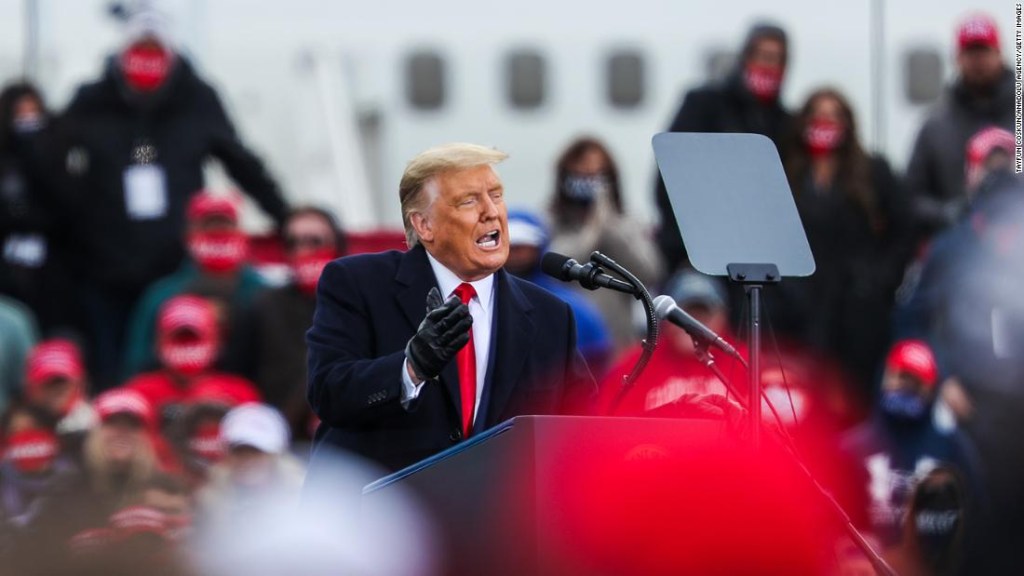 El último discurso de campaña de Trump es una falsa advertencia de 'trampa' en Pensilvania