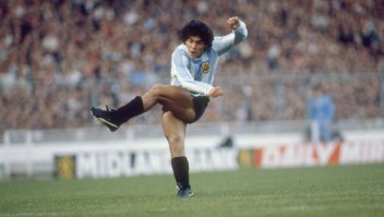 Éxitos y excesos: la vida de Maradona  