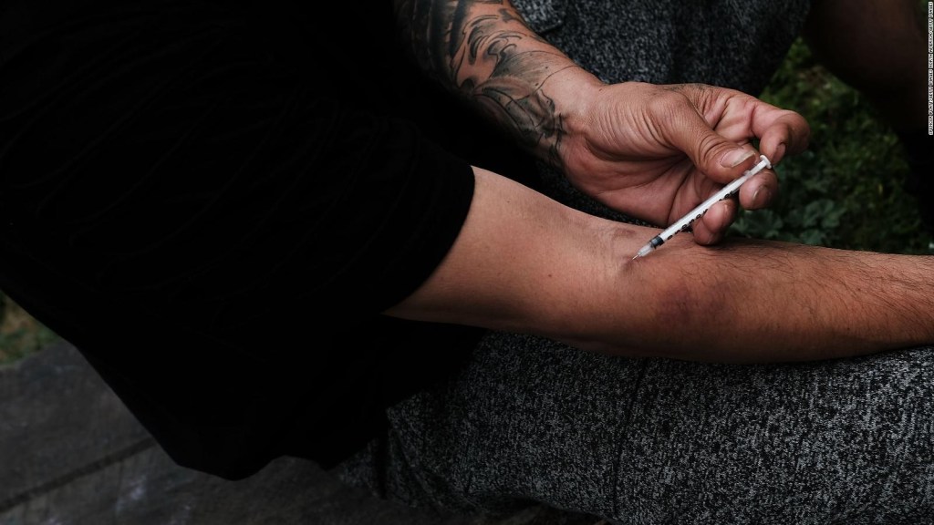 EE.UU. bate otro récord: se registra el mayor número de muertes en un año por sobredosis