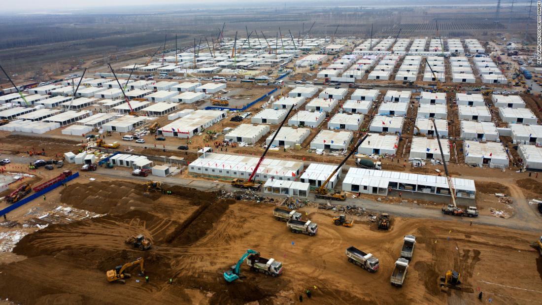 Huge Quarantine Camp for 4,000 People Built in China