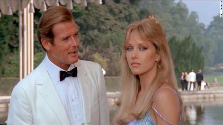Tanya Roberts, exchica Bond, must be 65 years old