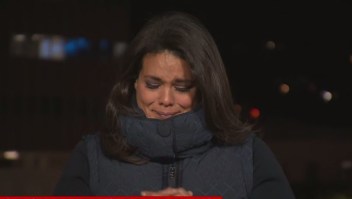 Reportera de CNN se quiebra informando sobre víctimas de covid-19