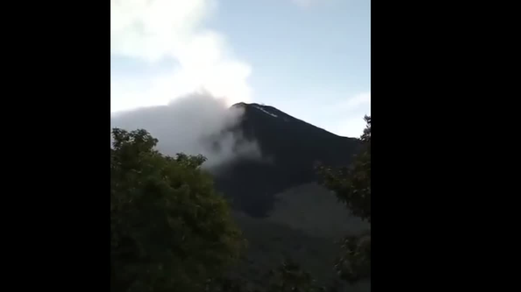 Increases reports of explosive activity from volcano Pacaya in Guatemala
