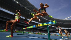 Atleta olímpica mejora rendimiento con buena salud mental