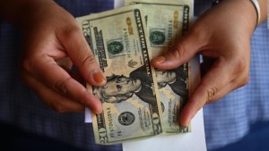 México busca mejorar tipo de cambio para las remesas