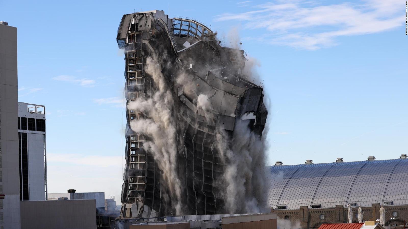 Mira the demolition of the Trump Plaza Hotel casino in Atlantic City |  Video