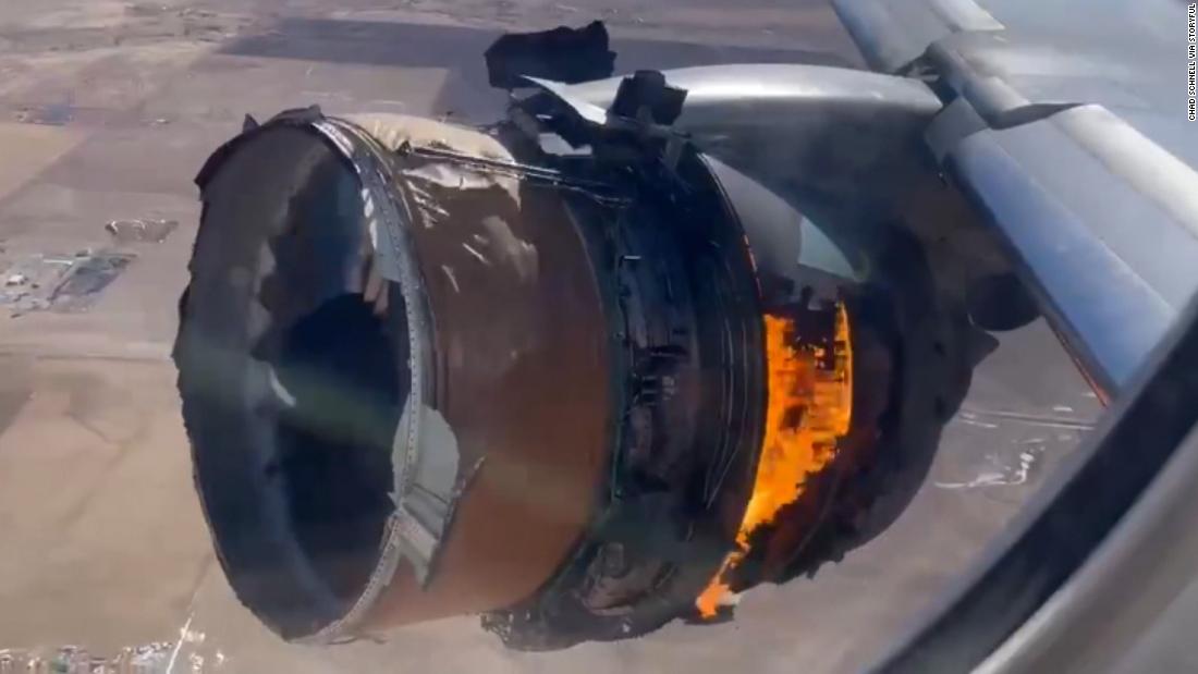 Falla United aircraft avuel en eselobros caen engine in Denver