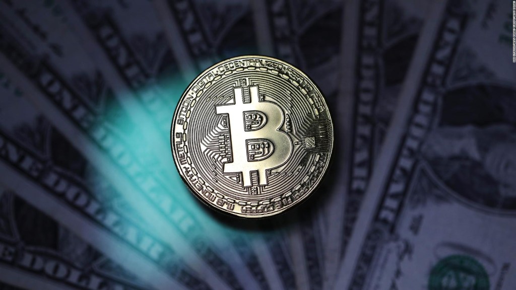 Se desploma US$ 10.000 el precio del bitcoin