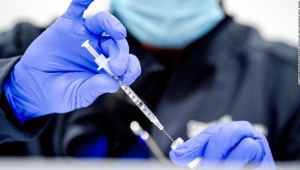 Vacunas de covid-19 pueden prevenir infecciones y no solo síntomas, sugiere un estudio