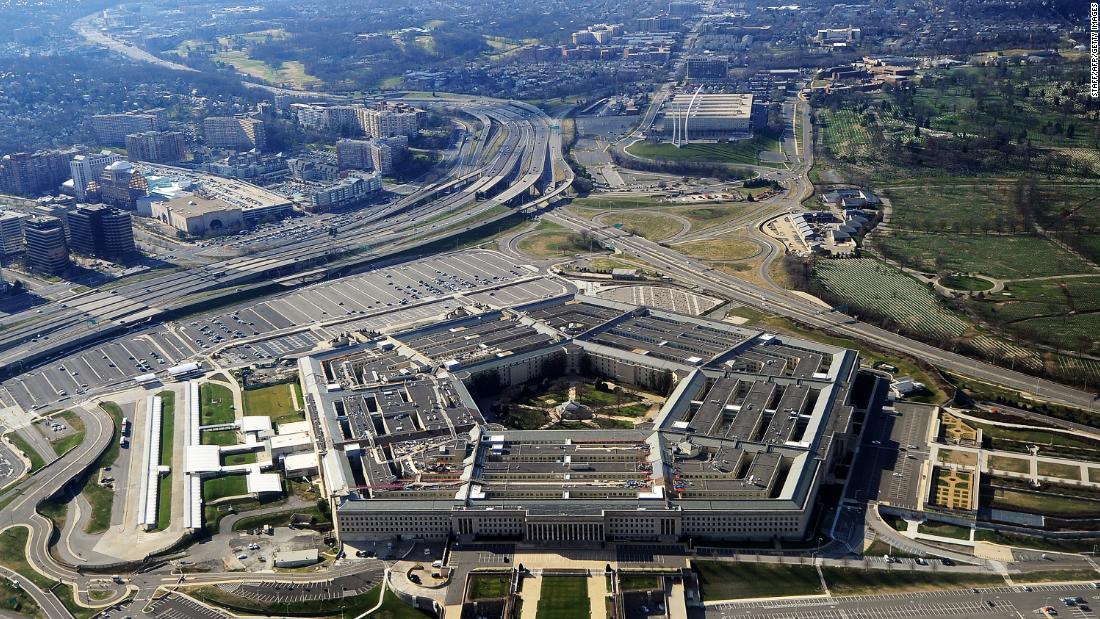 Informant of Pentagon alert to white supremacists in military lines