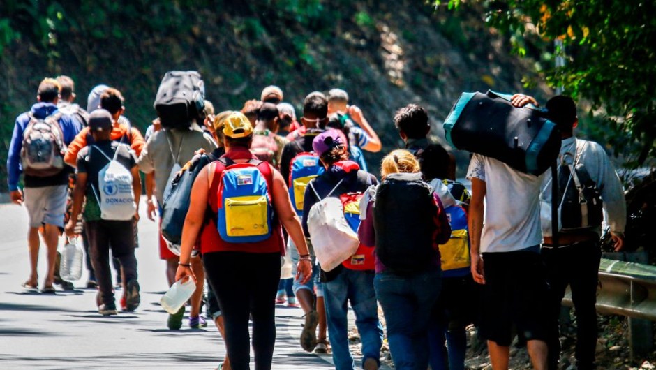 Colombia crea estatuto de protección temporal para venezolanos