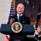 Biden critica a Texas y Mississippi por mandato de cubrebocas