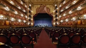 Reabre el teatro Colón con homenaje a Piazzolla