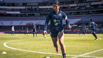 Jennifer Muñoz, orgullosa de ser futbolista