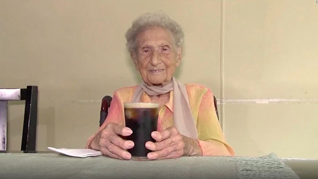 100-year-old woman celebrates getting vaccinated