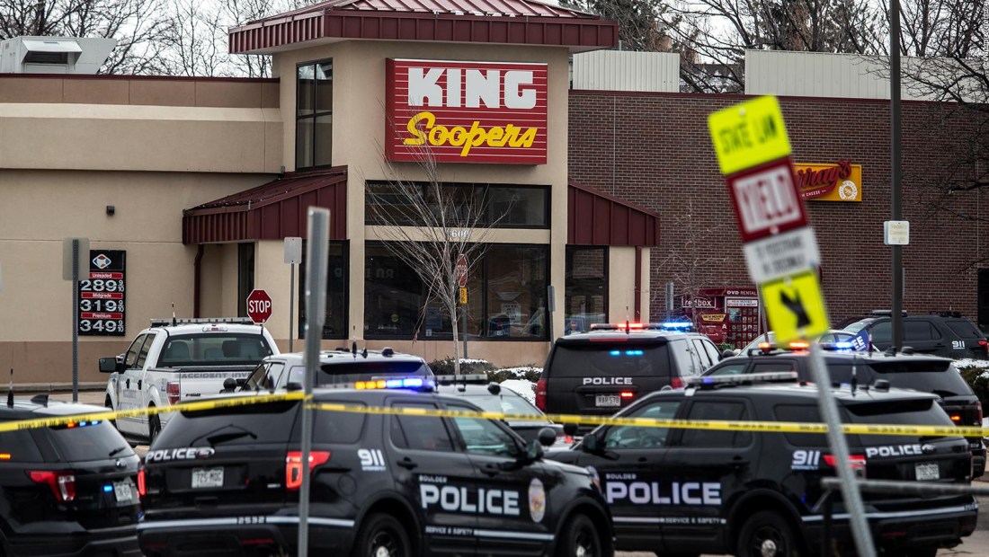 El motivo tras el tiroteo en Colorado, según psicóloga