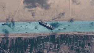 Buque Ever Given ya no bloquea el canal de Suez