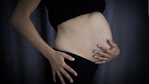 Covid-19 aumenta riesgo de muerte en mujeres embarazadas