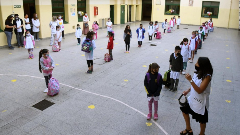 Las escuelas en Argentina, frente a la segunda ola