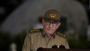 Escepticismo en Miami tras el anuncio de Raúl Castro de ceder su liderazgo