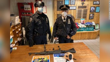 Policia NY detiene a joven con AK-47