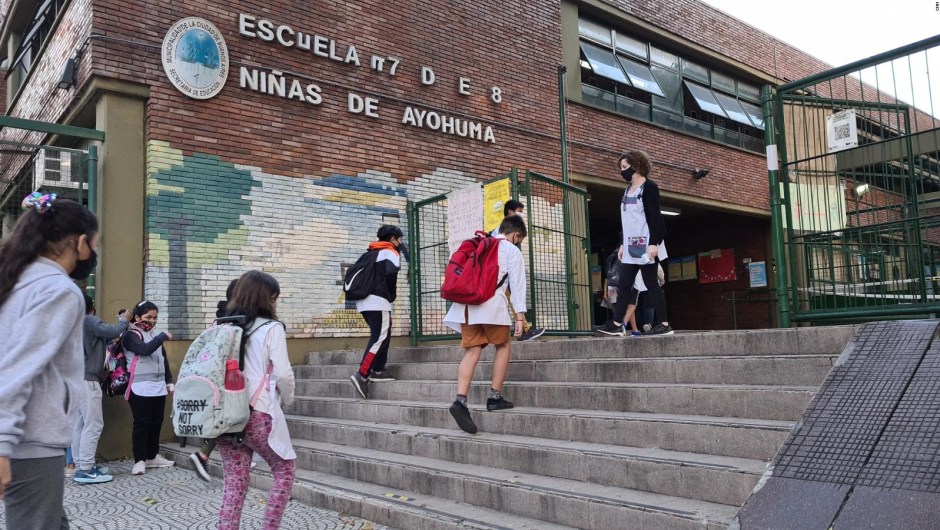 ¿Por qué siguen las clases presenciales en Buenos Aires?