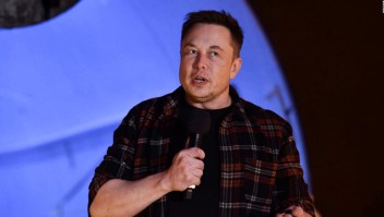 Elon Musk será presentador de televisión