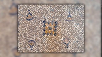 Descubren mosaico de 1.600 de antigüedad en Israel