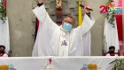 El sacerdote que canta para prevenir el coronavirus