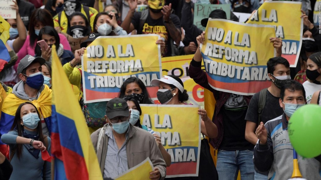 ¿Qué hay detrás de las protestas masivas en Colombia?