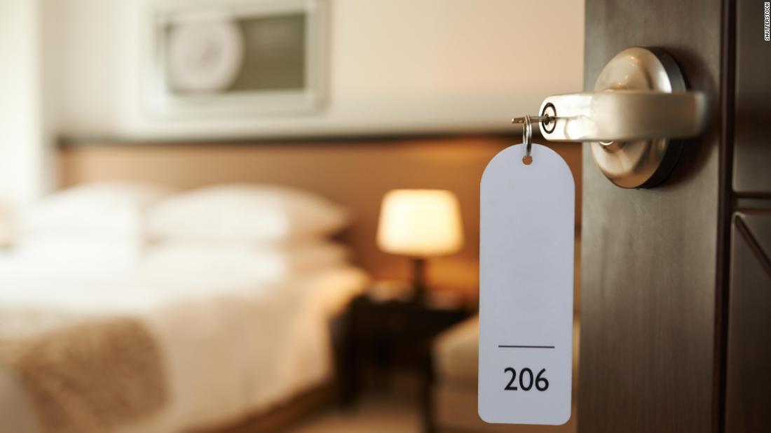 Guide to avoid the covid-19 during your stay in a hotel