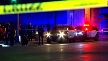 Hombre acusado en relación con el tiroteo desde un vehículo contra la Guardia Nacional de Minnesota y el equipo de policía