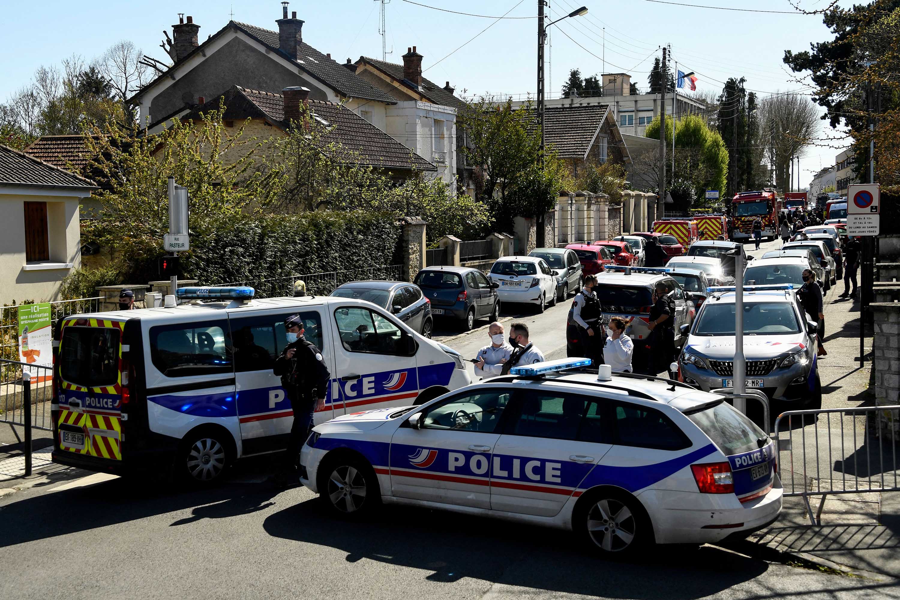 French police officer killed in knife attack near Paris