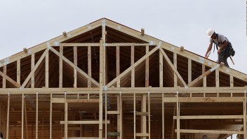 EE.UU.: las casas nuevas encarecen por escasez de madera