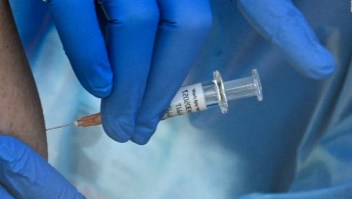 La Unión Europea analizará liberar patentes de vacunas