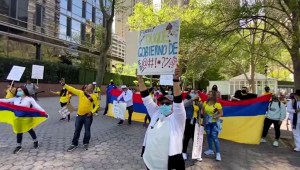 Se manifiestan en Nueva York para apoyar lucha en Colombia