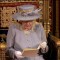 Reina Isabel II aparece en acto público