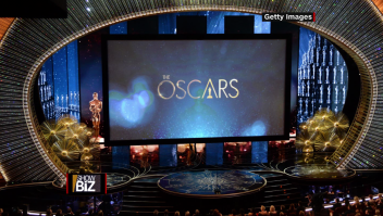 Aplazan edición de los premios Oscar de 2022