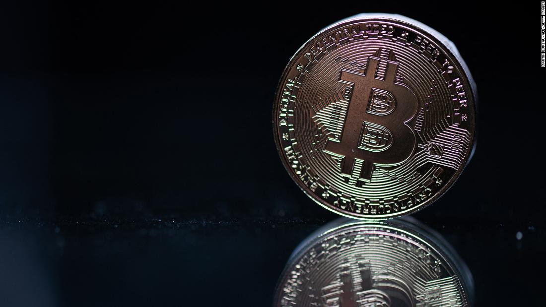 Bitcoin Cae Al Final De Su Peor Mes En Casi 10 Años