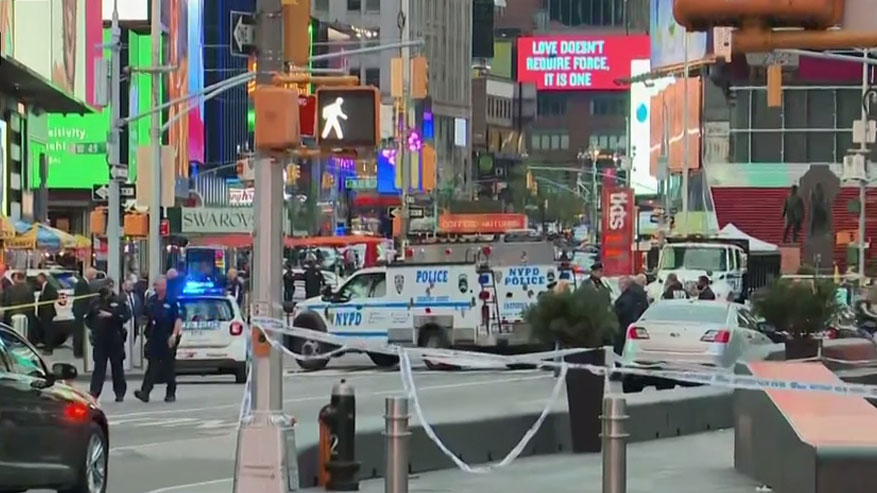 New York: Times Square cordoned off after shooting