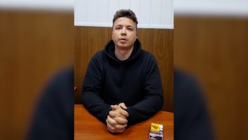 Disidente de Belarús detenido aparece en un nuevo video