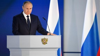 Putin dice que es una farsa que Rusia ataque a EE.UU.