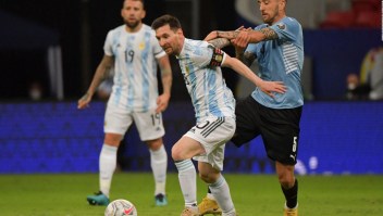 Argentina mostró sus virtudes colectivas ante Uruguay