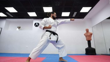 Este bicampeón mundial de karate busca medalla en Tokio